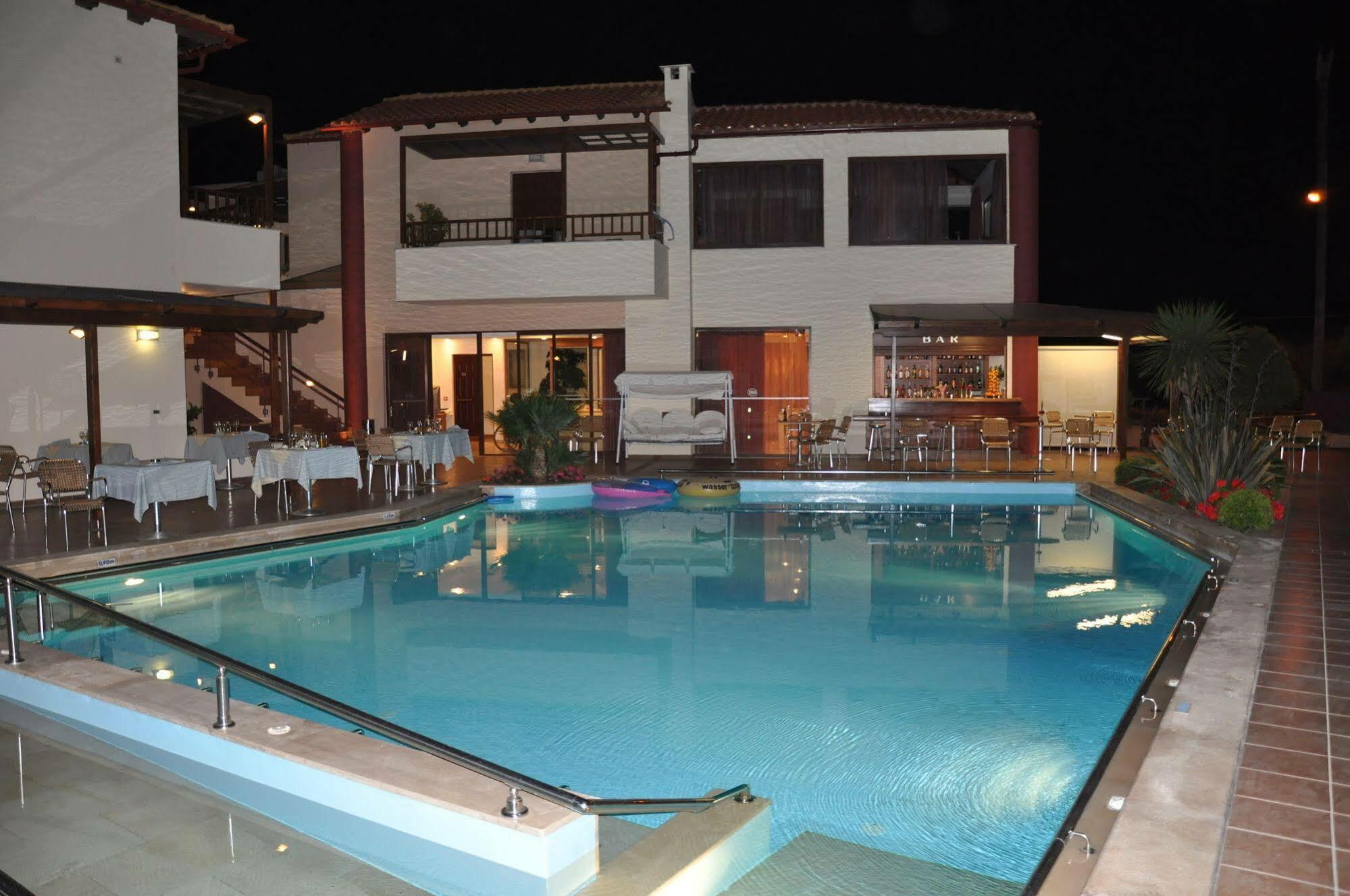 Eria Resort For People With Special Abilities Maleme  Exterior photo